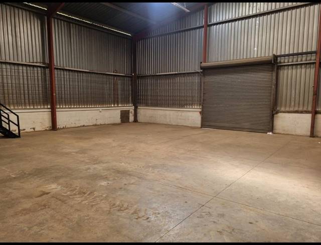 INDUSTRIAL PROPERTY TO RENT IN MERRIVALE